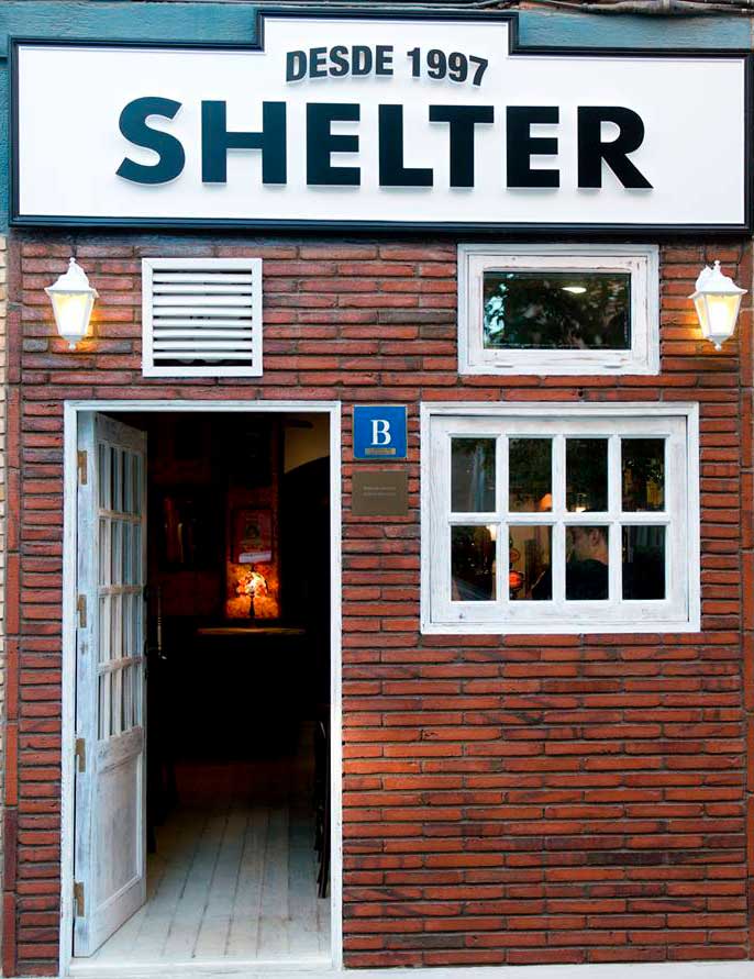 Entrada Shelter Pub Inglés
